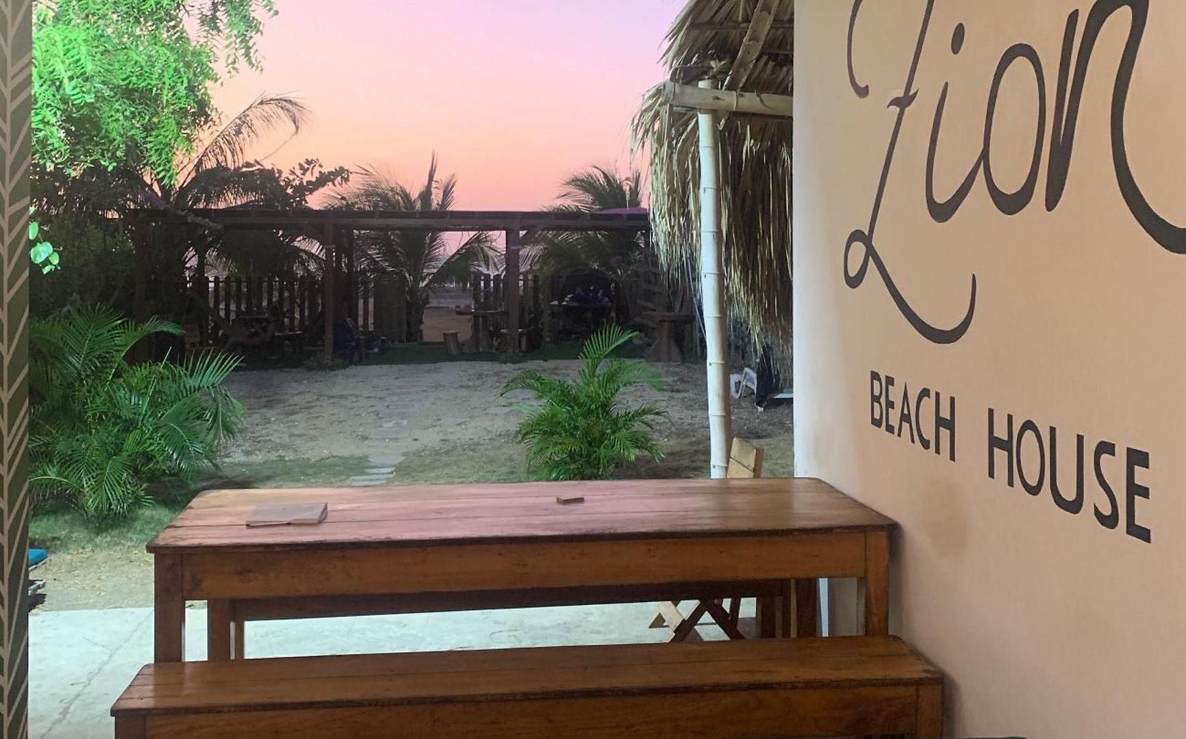 Hostel Zion House Cartagena