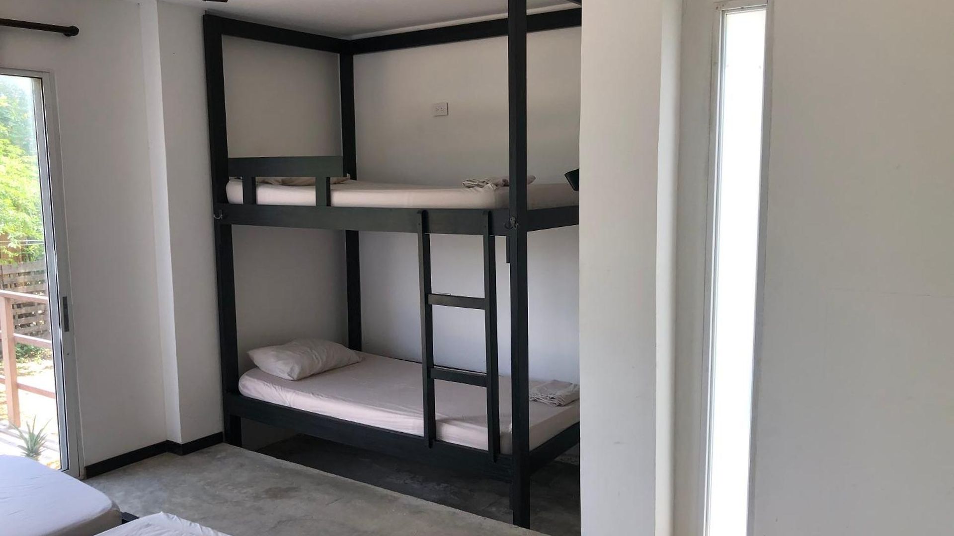 Hostel Zion House *